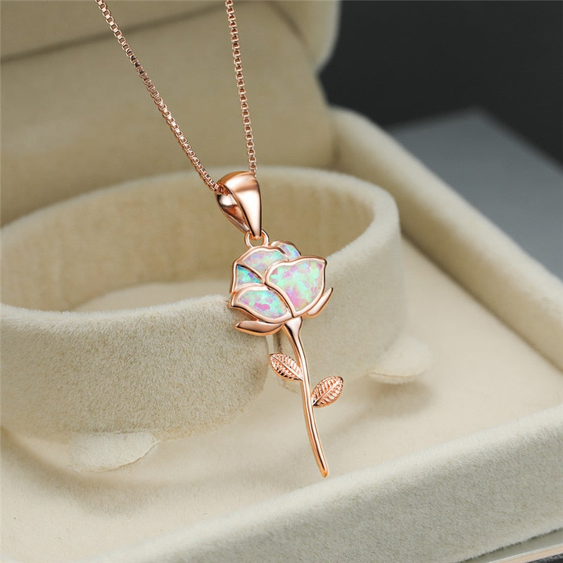 collier - fleur - rose gold - bijoux - femmes - modest - fashion