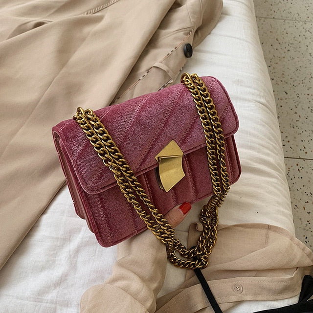 sac - pochette - baguette - bandoulière - banane - femme - modest - fashion - maroquinerie - velours - rose